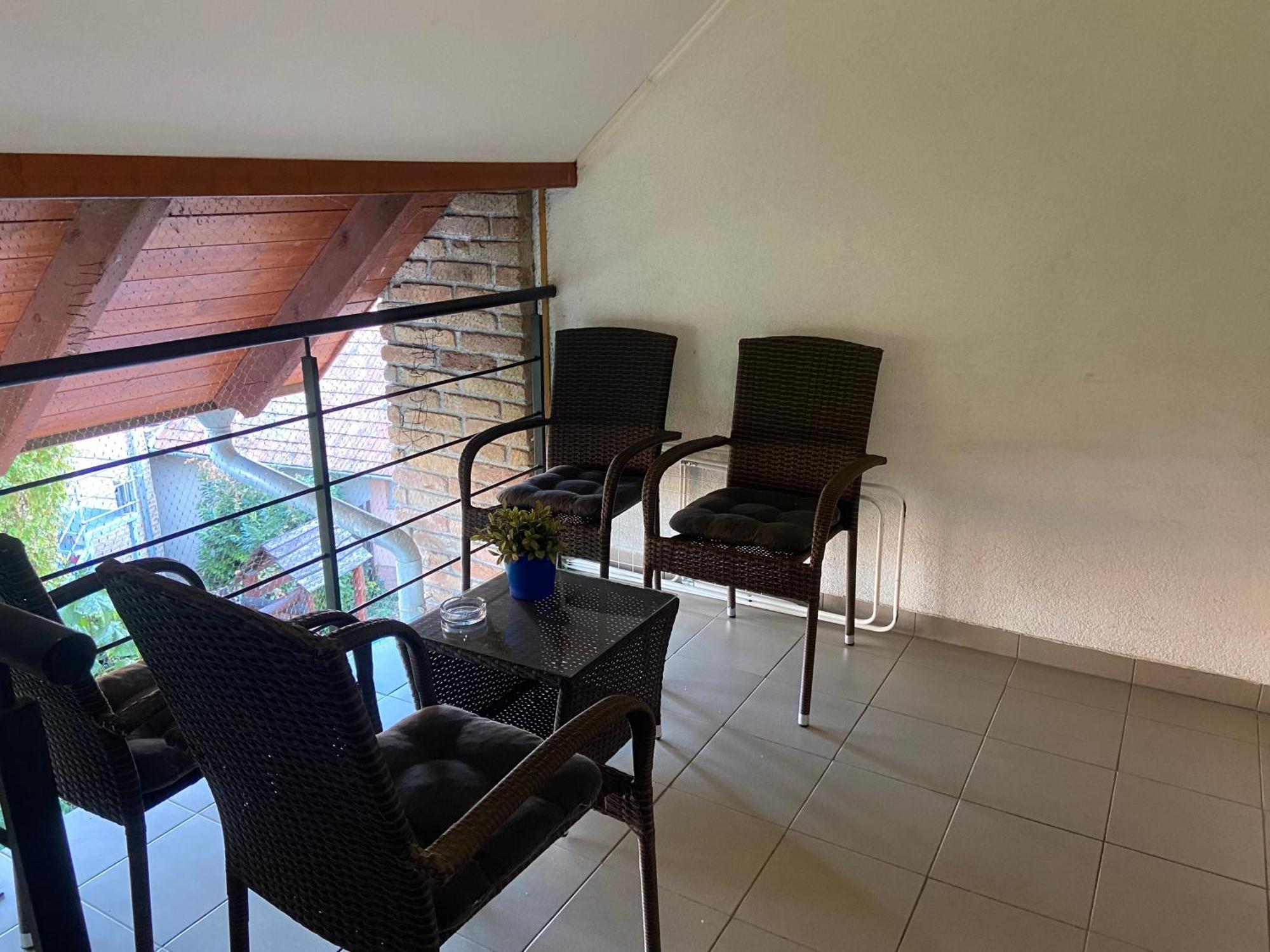 Angyal Apartman Gyula Exteriér fotografie