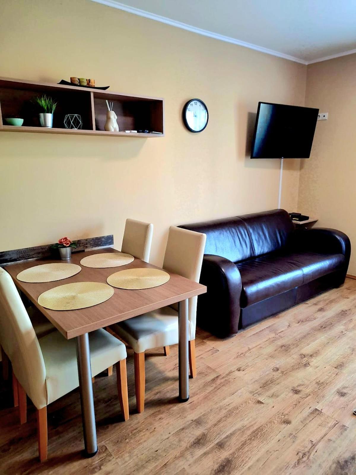 Angyal Apartman Gyula Exteriér fotografie