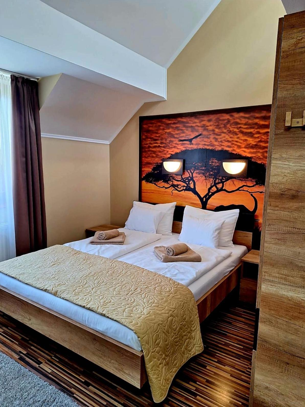 Angyal Apartman Gyula Exteriér fotografie